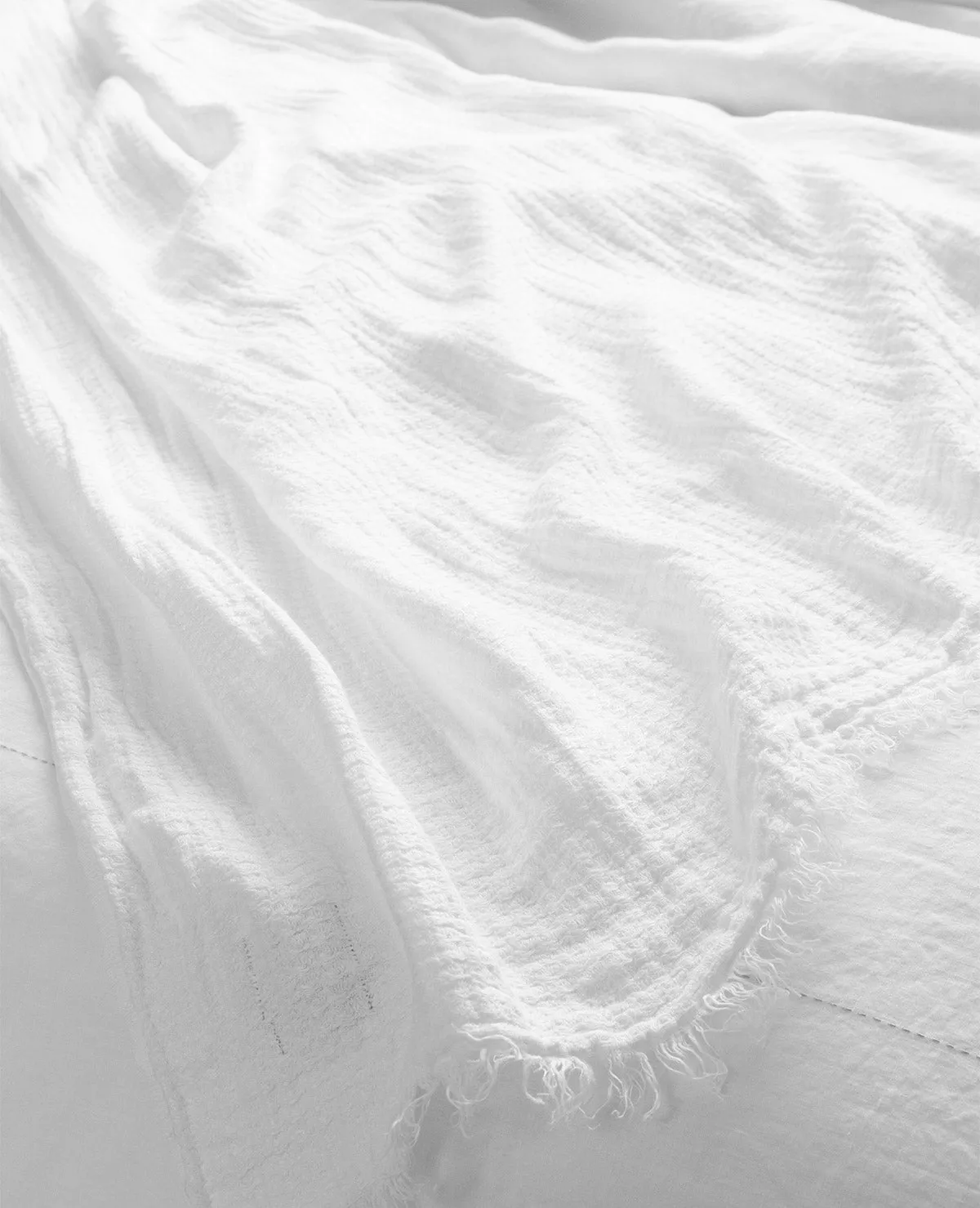 Hampton Linen Throw Off-White