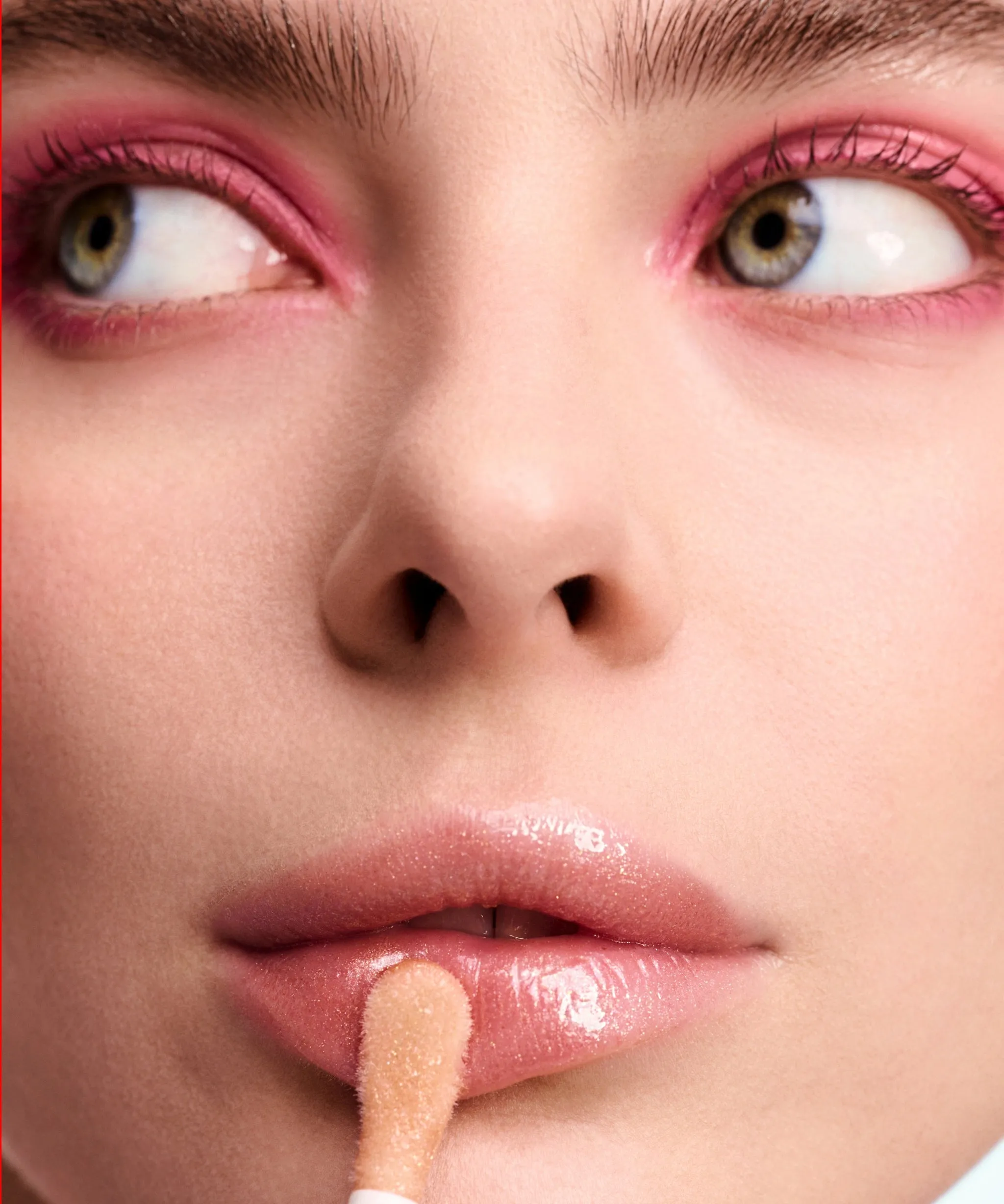 The Myth of Utopia Lip Shimmer Topper